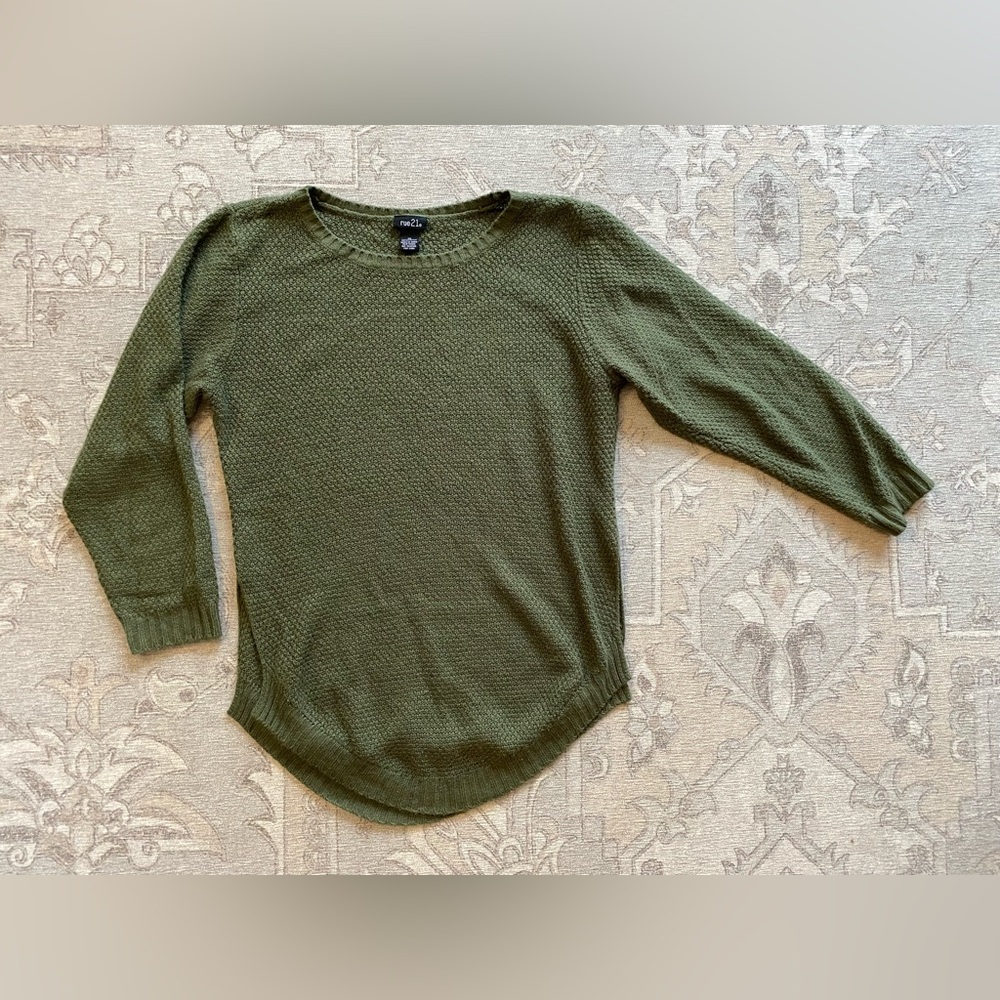 Rue 21 Women’s Sweater
